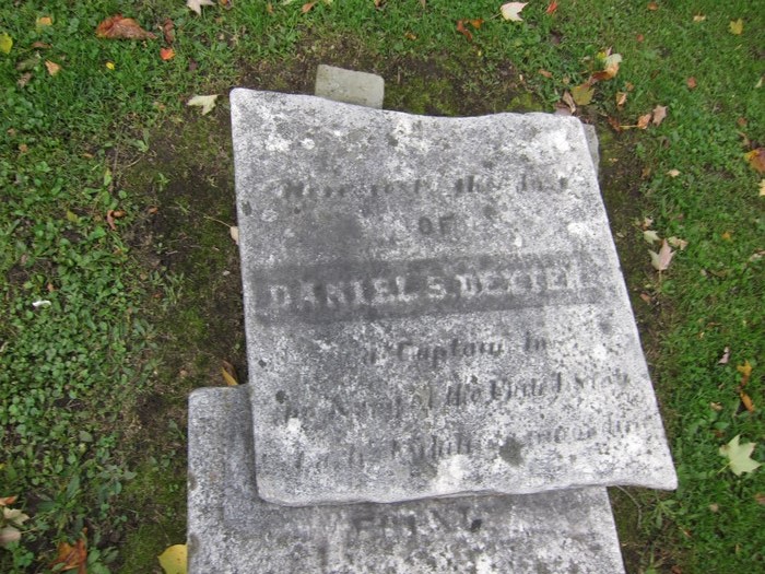 DanielDexterHeadstone